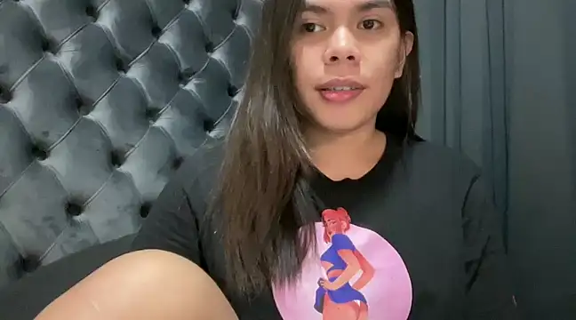 Snapshot of Mooree_naba chatting on 01/10/25, 12:47 Mooree naba online show from 01/10/25, 12:47