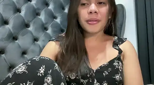 Snapshot of Mooree_naba chatting on 01/11/25, 12:50 Mooree naba online show from 01/11/25, 12:50