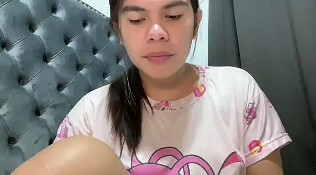 Snapshot of Mooree_naba chatting on 02/18/25, 10:58 Mooree naba online show from 02/18/25, 10:58