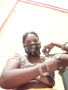 Kirti sacsena online show from 03/14/26, 10:37