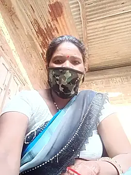 Kirti sacsena online show from 03/18/26, 02:04