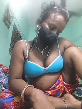 PRIYAGOYAL online show from 07/11/26, 10:29