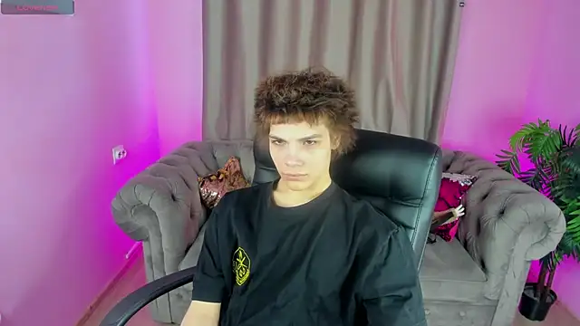 jeffry pinkman online show from 03/18/26, 01:58