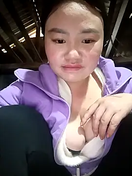 lisn-cute online show from 02/12/26, 02:39