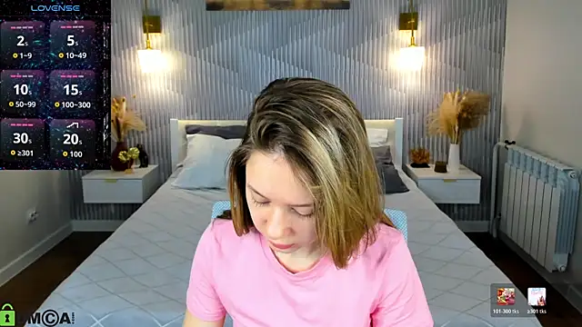 Snapshot of Mini_Allice chatting on 03/03/26, 01:12 Mini Allice online show from 03/03/26, 01:12