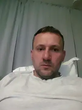 Snapshot of defaktor chatting on 03/20/26, 08:25 defaktor online show from 03/20/26, 08:25