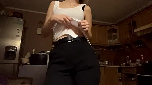 CharmingBlonde online show from 03/03/26, 06:14