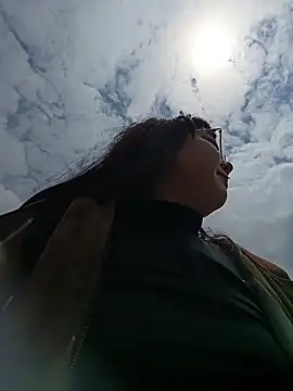 Yulska online show from 02/14/26, 04:26