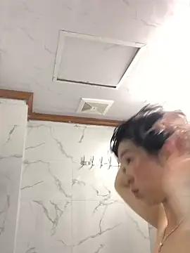 cuty lusy online show from 04/21/26, 04:08