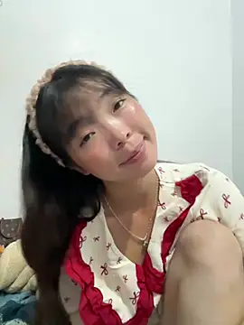 Snapshot of cuty_lusy chatting on 07/03/26, 12:55 cuty lusy online show from 07/03/26, 12:55