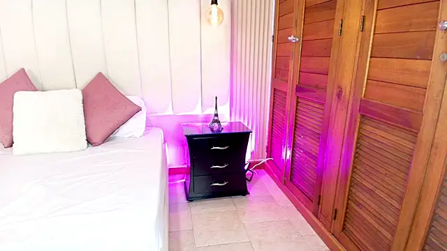 Sol Midelton online show from 02/21/26, 12:39