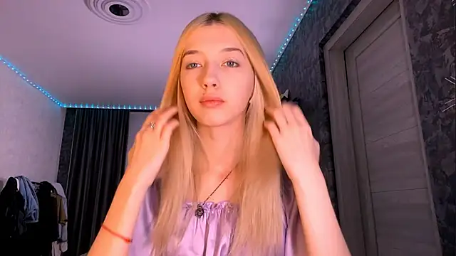 TaliCaan online show from 02/15/26, 12:03