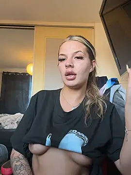 Snapshot of Georgialacex chatting on 03/03/26, 10:21 Georgialacex online show from 03/03/26, 10:21