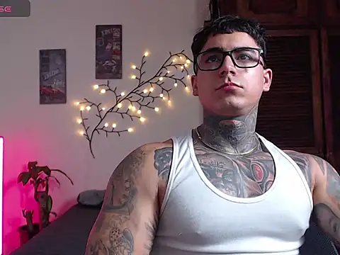 maxstrom111 online show from 03/10/26, 03:28