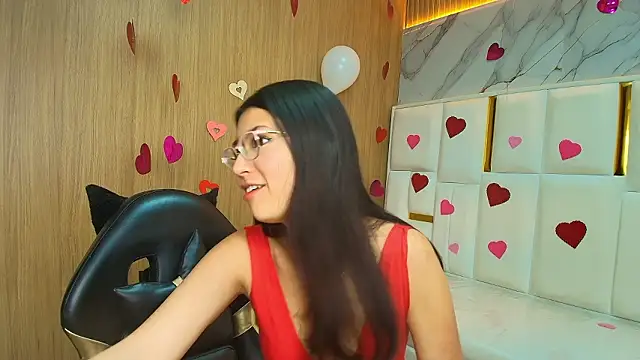 dani tf online show from 02/15/26, 01:20