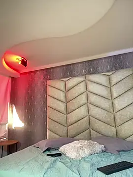 Mily Angel online show from 02/14/26, 12:24