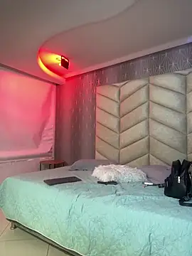 Mily Angel online show from 02/18/26, 12:23