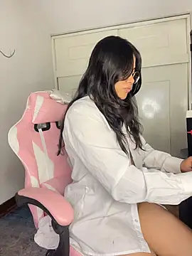 LilithRose  online show from 02/23/26, 12:46