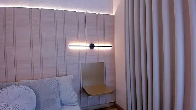 Alessia Gold online show from 02/26/26, 08:30