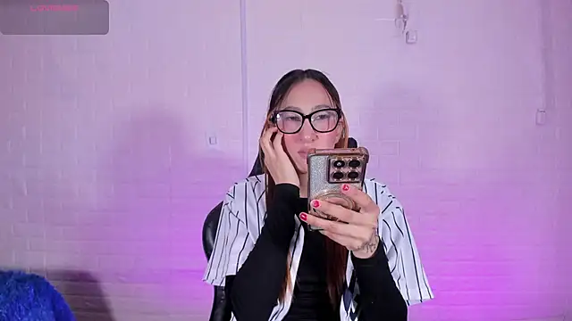 Sara Love 1 online show from 03/25/26, 03:34