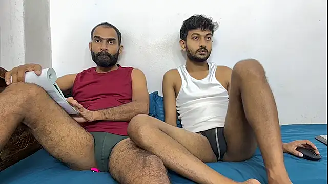 DesiDaddyandSon online show from 08/01/26, 12:37