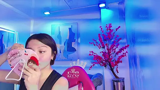 Chloe dolly online show from 04/21/26, 11:16