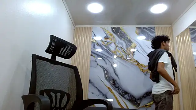 DaviidBuckx  online show from 02/20/26, 02:08