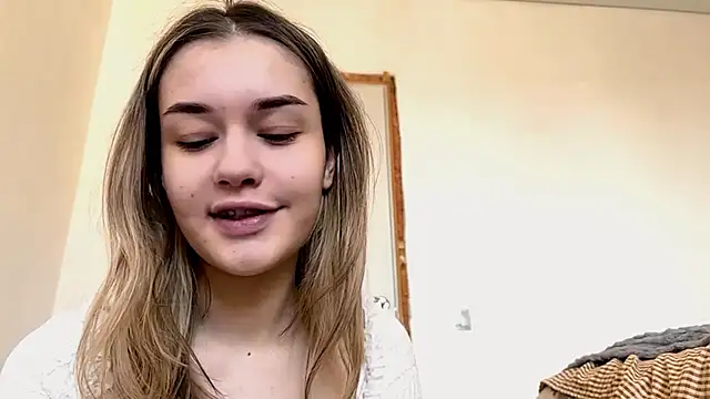 Little ines online show from 02/15/26, 07:51
