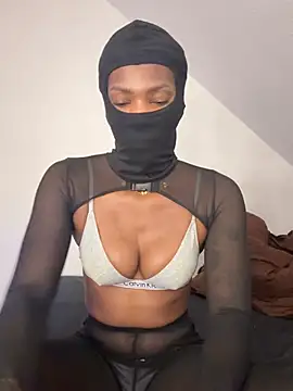 KiaraAmara online show from 02/16/26, 07:10