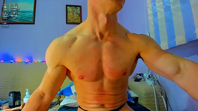 Shestifold  online show from 12/11/24, 05:48