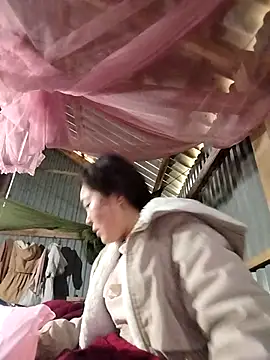 Yiyoongg online show from 02/09/26, 01:09