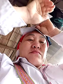 Lucky baby7 online show from 02/22/26, 01:40