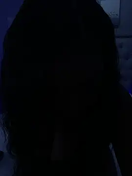 Snapshot of SarahBleer chatting on 03/16/26, 08:35 SarahBleer online show from 03/16/26, 08:35