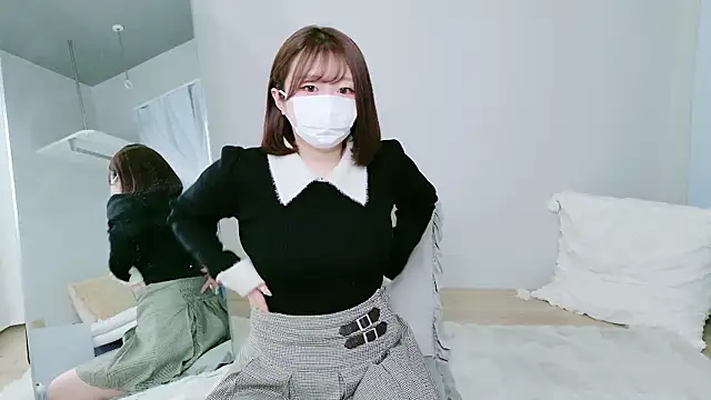 Saki chanF online show from 02/17/26, 09:50