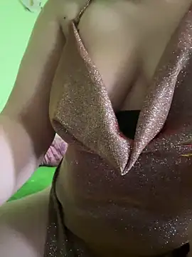 Snapshot of secretdoll00 chatting on 03/28/26, 09:09 secretdoll00 online show from 03/28/26, 09:09