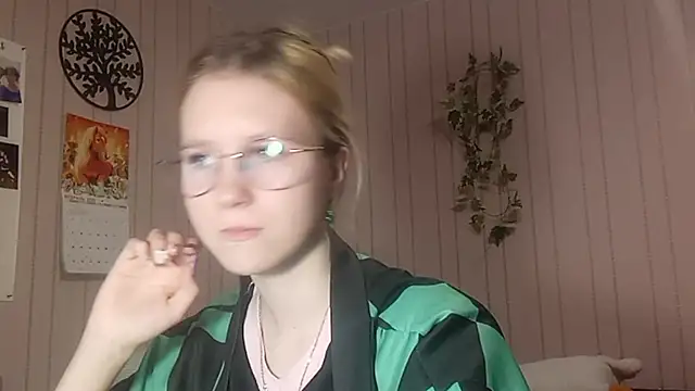 RunawayBr1de online show from 02/25/26, 03:10