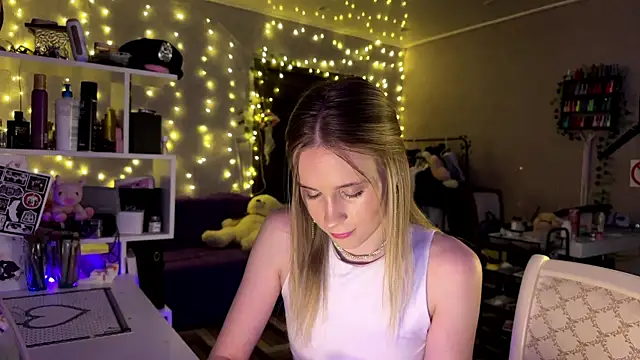 amily sunray online show from 02/25/26, 02:16