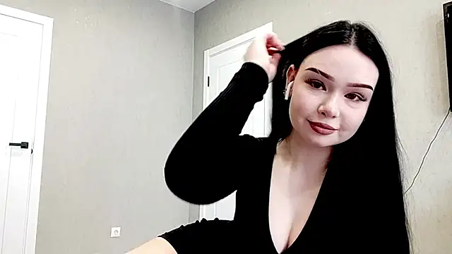 MiaAsterr online show from 02/28/26, 08:04