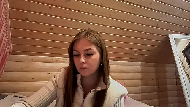 Snapshot of TessSamul chatting on 04/16/26, 09:39 TessSamul online show from 04/16/26, 09:39