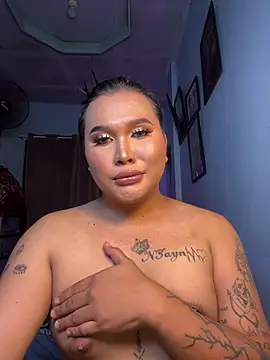 hollynicole online show from 05/02/26, 11:37