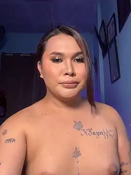 hollynicole online show from 05/04/26, 12:56