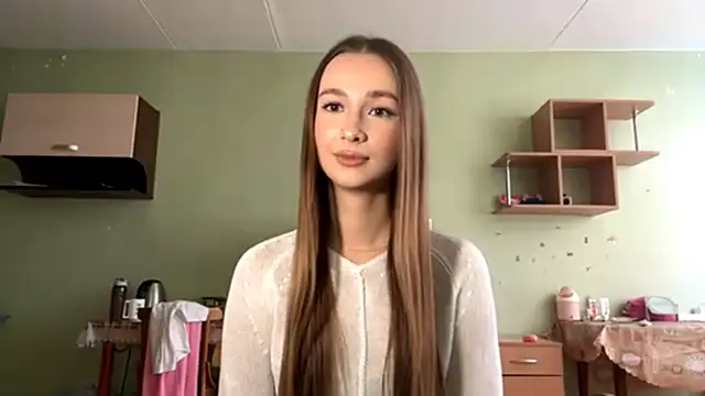 LacieHelaire online show from 02/15/26, 10:36