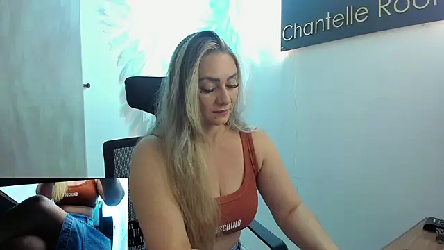 annie vega17  online show from 02/18/26, 09:00