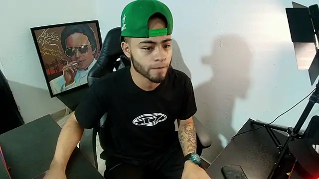 Xanderstone00 online show from 02/13/26, 09:44