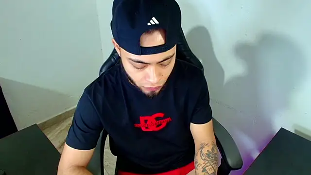 Xanderstone00 online show from 03/03/26, 08:48