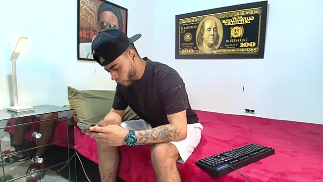 Xanderstone00 online show from 04/10/26, 01:11