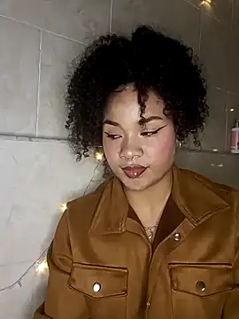 BrianaSweetxxx online show from 03/03/26, 03:01