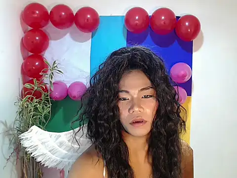 shopiaxox1 online show from 02/10/26, 03:10