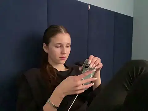 LinaWills online show from 03/02/26, 12:56