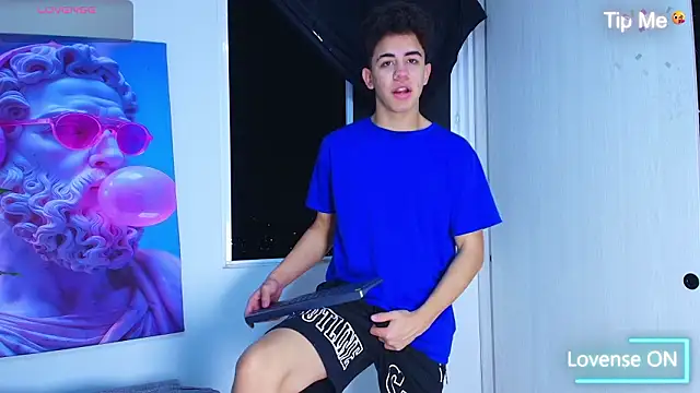 Gael moon  online show from 03/08/26, 01:25